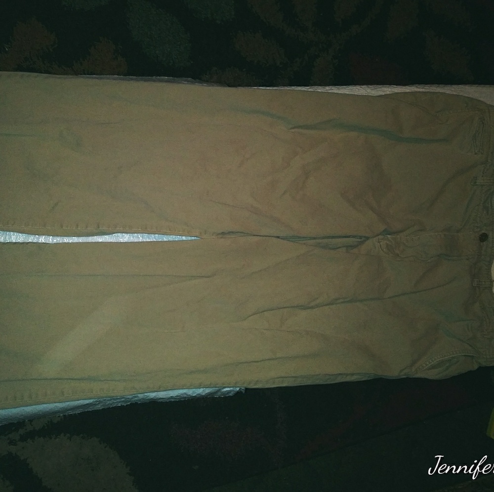 AE Khaki pants size. 40 /32